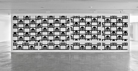 홍승혜_유기적 기하학_extrude_sheet cutting on wall_230x770cm_2012_뒤.jpg