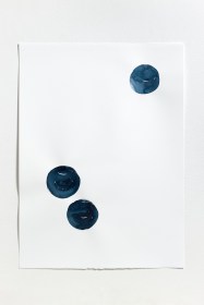 양희아_눈이 밤이 되고(밤세개)_water color on paper_76 x 56 cm_2014