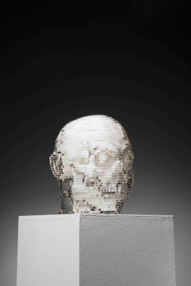 서정빈_자소상 Self-portrait_2012_Acrylic sheets_24 x 22 x 26 cm