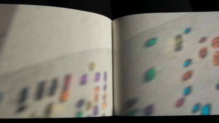 한우리_도망치는 그림자 A running shadow_2015_Single channel video, color, sound_12_ 00”(2)